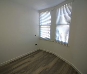 Apartment to rent on - Photo 2