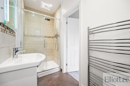 Studio to rent - Photo 3