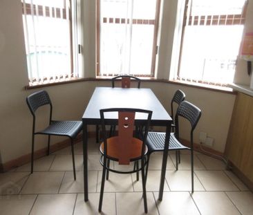 Great 3 Bedroom Apartment, 2a Carmel Street, University Quarter!, B... - Photo 2