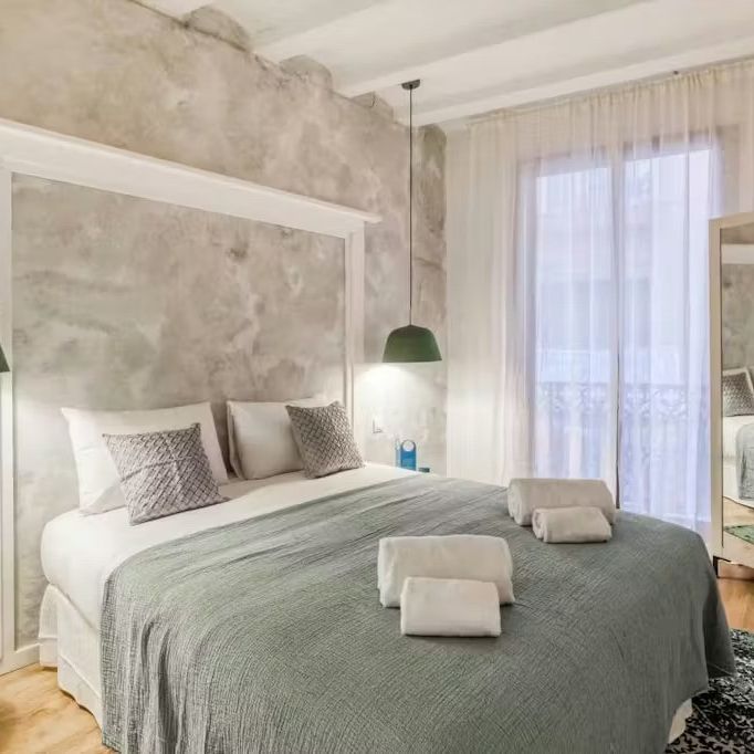 Carrer den Serra, Barcelona, Catalonia 08002 - Photo 1