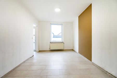 Huis met drie slaapkamers in Villers-le-Peuplier - Photo 3