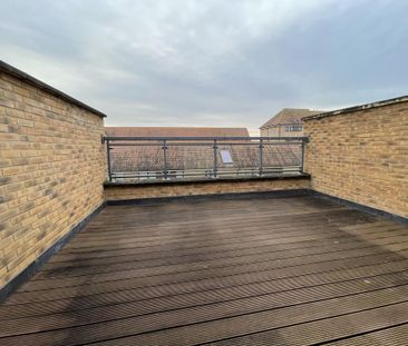 4 bedroom townhouse to rent - Photo 1
