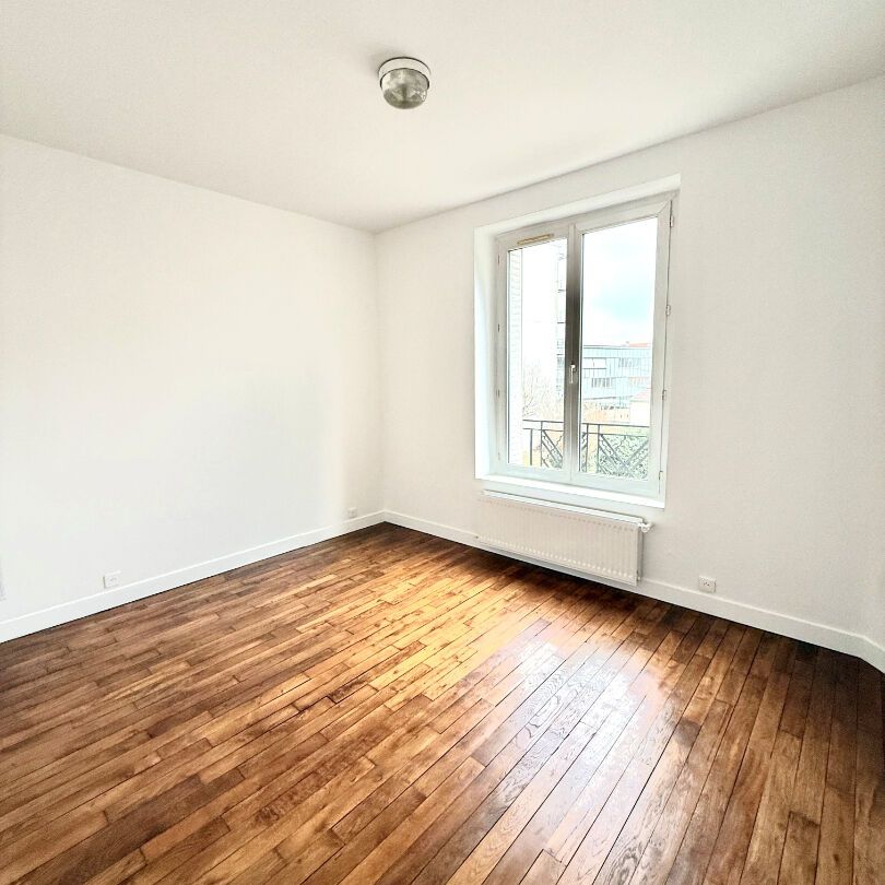 2 PIECES 39,11 m2 – LA VACHE NOIRE - Photo 1