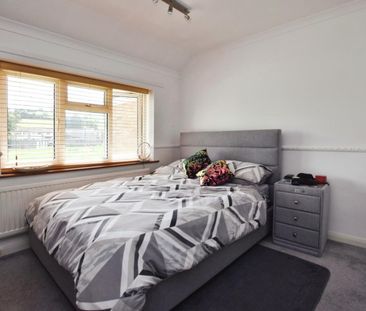 3 bedroom House To Let Total Size: 785 SQ FT - Photo 5