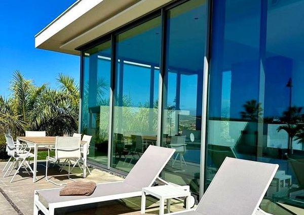 Luxury Villa for rent in Guía de Isora, Spain