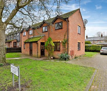 A ground floor studio located in the village of Bourne End - Photo 2