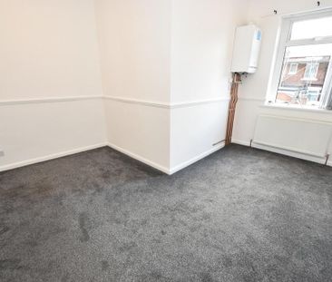 1 bedroom ground floor flat to rent - Photo 3