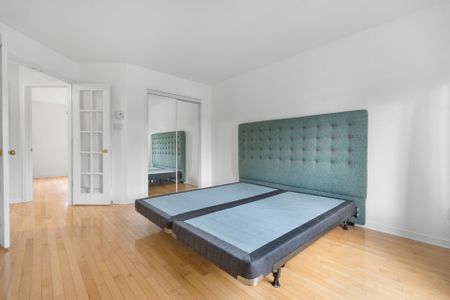 Maison à étages - 126 Rue de Cherbourg - Photo 4