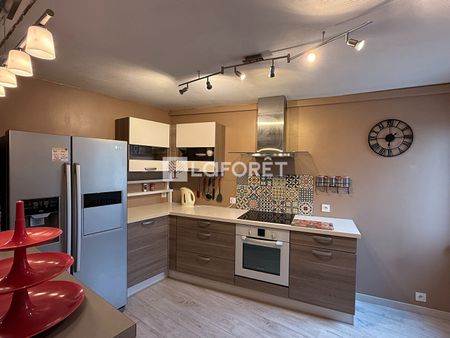 Location Appartement 3 pièces 80m² - Photo 3