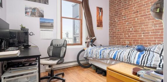 6 1/2 - Montréal (Le Plateau Mont-Royal) - $2 490 /mois - Photo 2