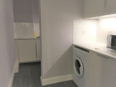 1 bedroom flat to rent - Photo 5