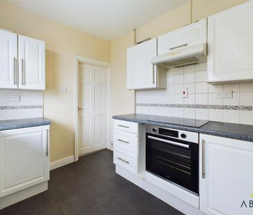 Wilding Road, Stoke-On-Trent ST6 8BA - Photo 4