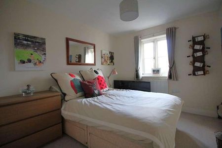 Coln Gardens, Andoversford, Cheltenham, Gloucestershire, GL54 - Photo 3