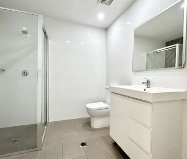 3406/15 Charles Street, - Photo 6