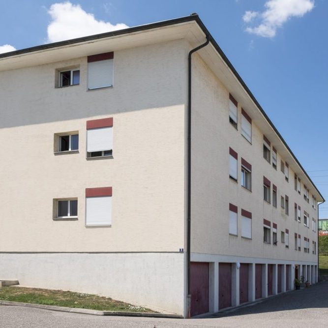 Appartement de 4 pièces au 1er étage dans un quartier calme de St-Prex - Foto 1