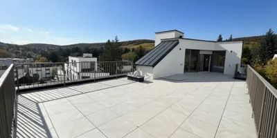 TRAUMHAFTE MIETOPTION ÜBER DEN WEINBERGEN | Erstbezug | 4 Zimmer | 2 Terrassen | Absolute Ruhelage | Aufzug bis in die Wohnung - Foto 3