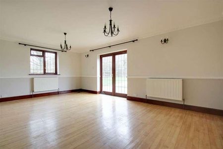 Hastoe Hill, Hastoe, Tring, HP23 - Photo 4