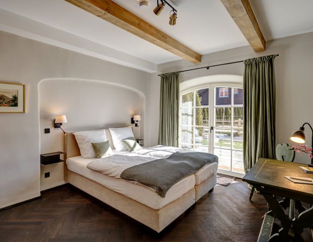 Exclusive 3-room apartment in the Tegernsee valley - Photo 1