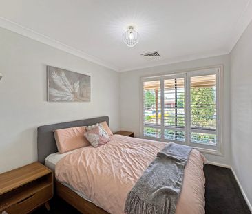 Stylish living in a prime location - Photo 6