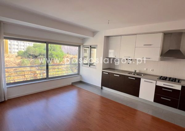 Apartamento T1 em Setúbal