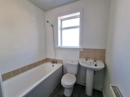 Grange Street, Burnley - Photo 5