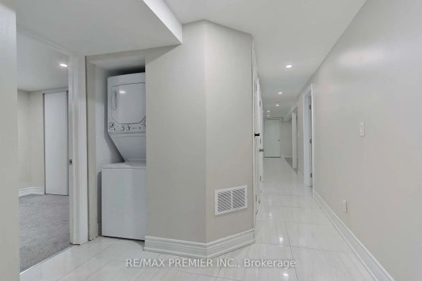 Detached Home For Lease | N9253934 - Photo 1