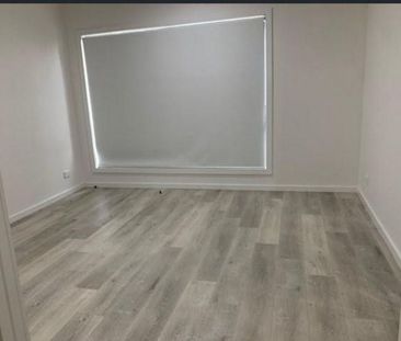 Neat Townhouse in a convenient location - Photo 3