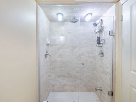 For Lease - 384 Sunnyside Avenue Unit# 301, Toronto, Ontario - Photo 2