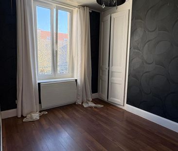 Location Appartement 2 pièces 39m² BOULOGNE SUR MER 62200 - Photo 2