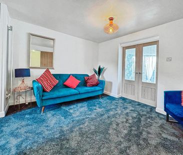 2 bedroom semi-detached house to rent - Photo 5