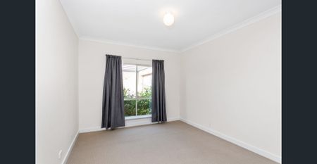 WALK TO RESTAURANTS AND BEACH - Photo 4