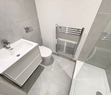 Welholme Avenue, Grimsby - Photo 1