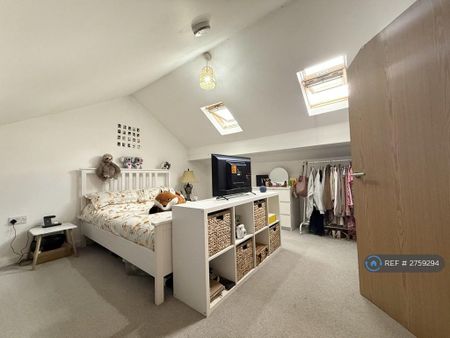 1 bedroom flat to rent - Photo 3