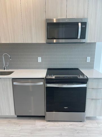 For Lease - 720 Whitlock Avenue Unit# D810, Milton, Ontario - Photo 2