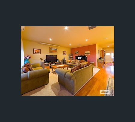 377 Amatex Street, East Albury, NSW 2640 - Photo 5
