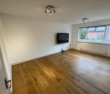 Mulberry Close - Photo 3