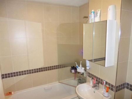 1 bedroom maisonette to rent - Photo 4