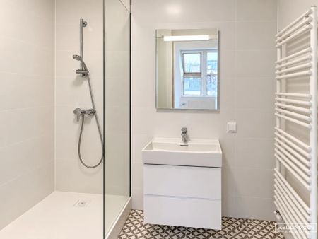 Oben wohnen. Mittendrin leben. – Dachgeschosscharme im Herzen von Perchtoldsdorf | ZELLMANN IMMOBILIEN - Foto 5