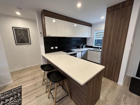 Modern, Fully Furnished Studio Near Waikato ... - Photo 5