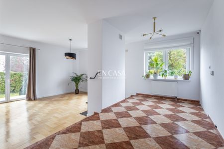 Wilanów | Dom w bliskim sąsiedztwie jeziora - Zdjęcie 3