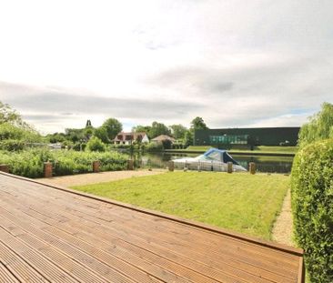 The Island, Wraysbury, Staines-upon-Thames, Berkshire, TW19 5AS - Photo 5