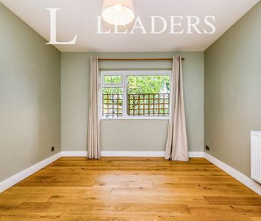 2 bedroom apartment to rent Jordans Close, GU1 - Photo 4