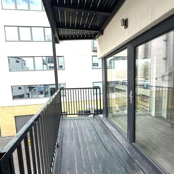 Martin Court Hastings - Photo 1