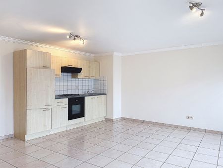 Appartement met één slaapkamer in Courcelles - Photo 2