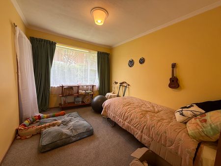 Sunny, Spacious & Ready for You to Move In - Photo 3