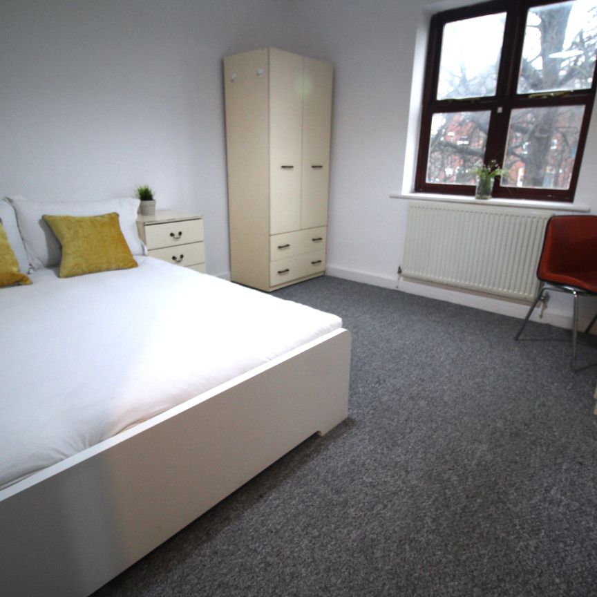 158A Woodsley Road, Flat 7, LS2 9LZ, Leeds - Photo 1