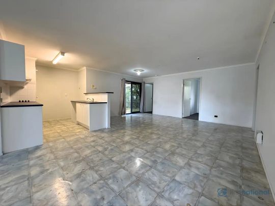 “CONVENIENT NORTH BOOVAL LOCATION” - Photo 1