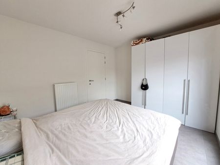 Gezellig centraal gelegen 2 slaapkamer appartement - Foto 4