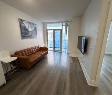 For Lease - 330 Burnhamthorpe Road Unit# 1701, Mississauga, Ontario - Photo 4