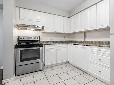 For Lease - 161 Milestone Crescent, Aurora, Ontario - Photo 5